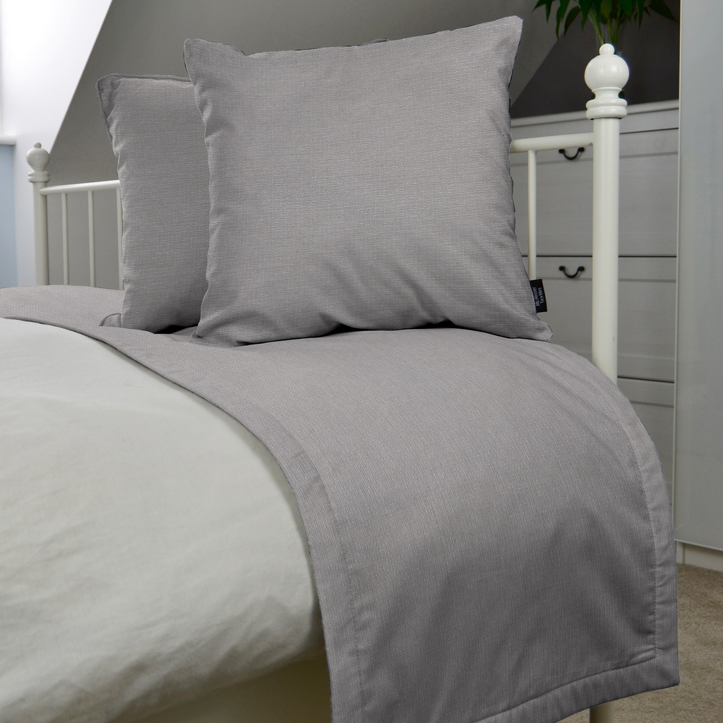 Roma Light Grey Bed Runners