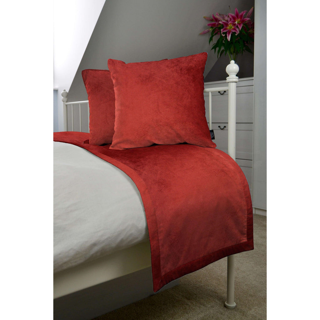 McAlister Textiles Matt Rust Red Orange Velvet Bedding Set Bedding Set Runner (50x240cm) + 2x Cushion Covers 